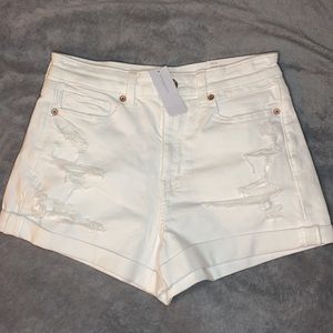 White American eagle shorts